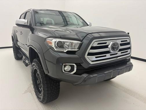 Gray 2018 Toyota Tacoma Limited