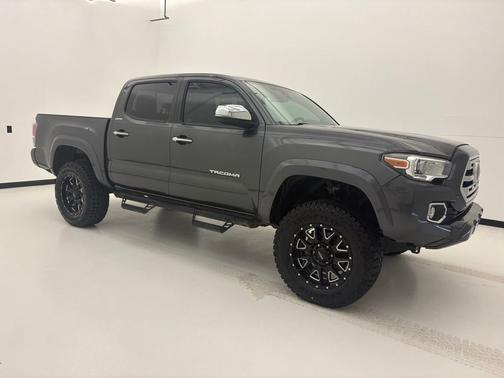 Gray 2018 Toyota Tacoma Limited