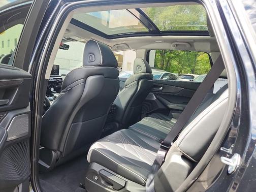 Majestic Black Pearl 2026 Acura MDX Advance Package