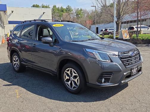Magnetite Gray Metallic 2023 Subaru Forester Premium