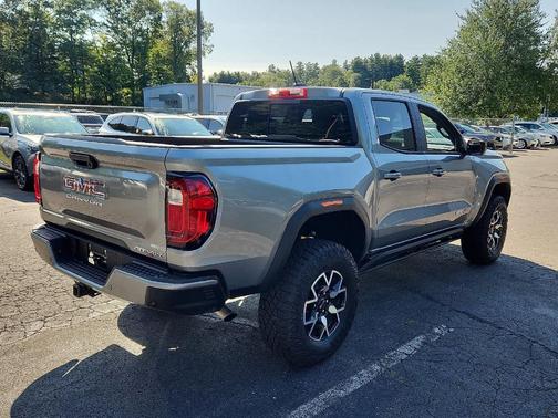 2024 GMC Canyon AT4X