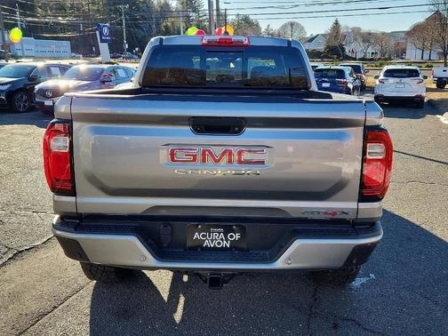 2024 GMC Canyon AT4X