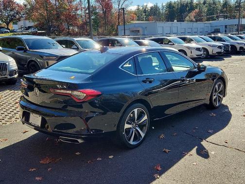 2025 Acura TLX Technology