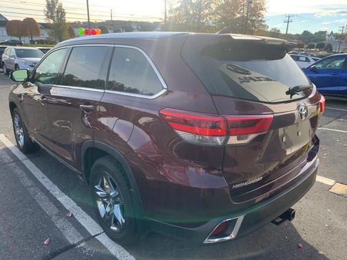 2017 Toyota Highlander Limited Platinum