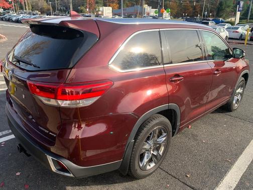 2017 Toyota Highlander Limited Platinum