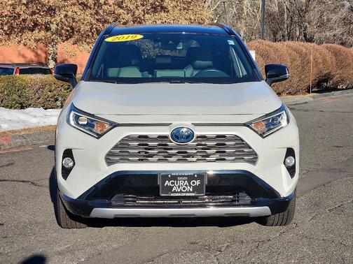 2019 Toyota RAV4 Hybrid XSE