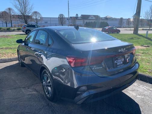 Gravity Gray 2023 Kia Forte LXS