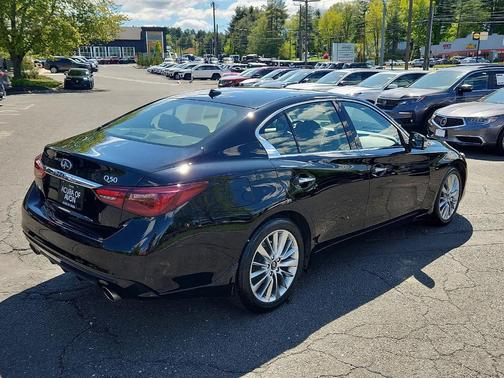 Black Obsidian 2021 INFINITI Q50 3.0t LUXE