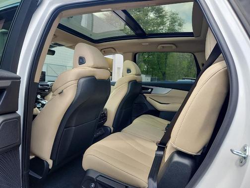 Platinum White Pearl 2026 Acura MDX Base