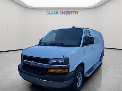 2024 Chevrolet Express 2500 RWD 2500 Regular Wheelbase WT