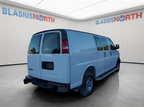 2024 Chevrolet Express 2500 RWD 2500 Regular Wheelbase WT