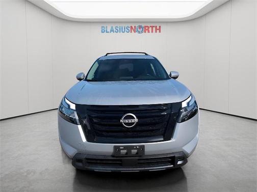2022 Nissan Pathfinder SV 4WD