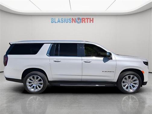 2024 Chevrolet Suburban Premier
