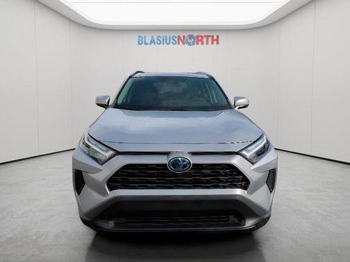 2023 Toyota RAV4 Hybrid LE
