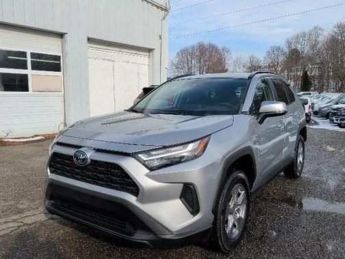 2023 Toyota RAV4 Hybrid LE