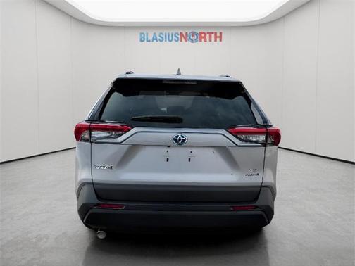 2023 Toyota RAV4 Hybrid LE