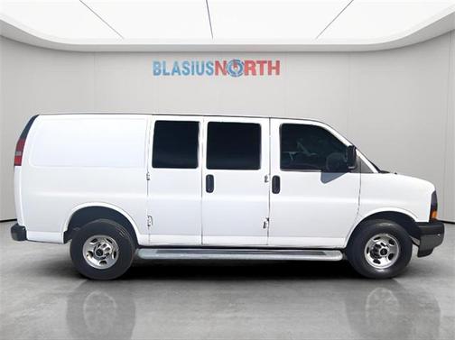 2024 GMC Savana 2500 Work Van