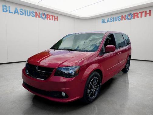 Redline 2 Coat Pearl 2014 Dodge Grand Caravan SXT