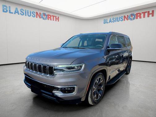 2023 Jeep Wagoneer Series III 4x4