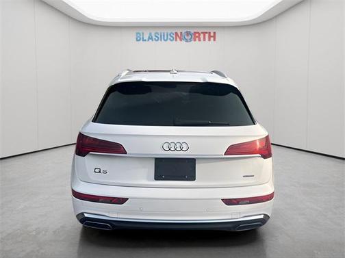 2023 Audi Q5 45 S line Premium Plus