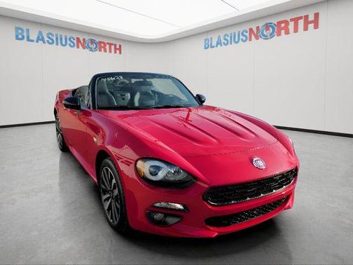 2019 FIAT 124 Spider Base