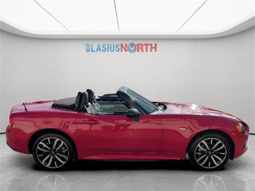 2019 FIAT 124 Spider Base