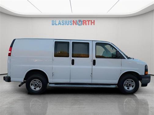 2024 GMC Savana 2500 Work Van