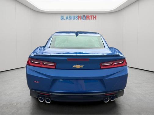 Hyper Blue Metallic 2018 Chevrolet Camaro 1LT