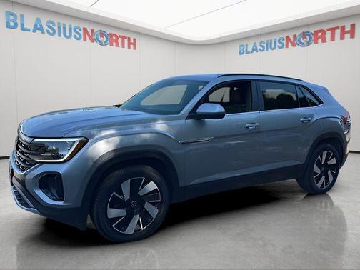 2024 Volkswagen Atlas Cross Sport 2.0T SE w/Technology 4MOTION