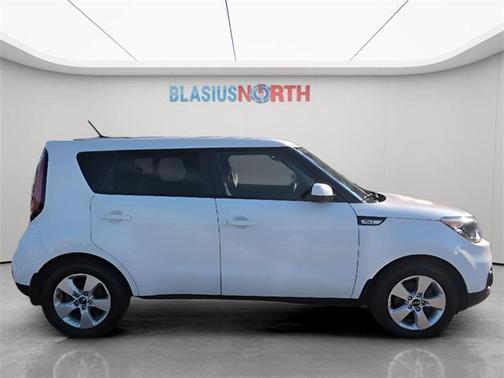 2017 Kia Soul Base
