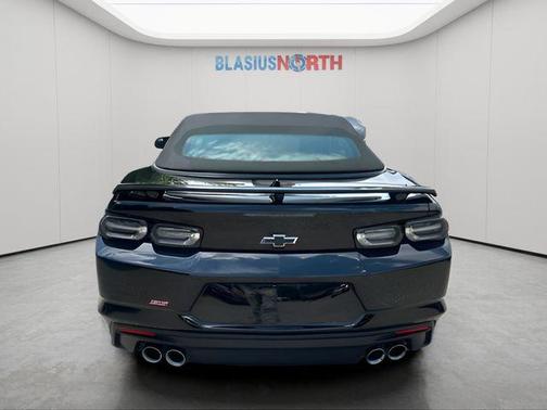 Black 2021 Chevrolet Camaro 2SS