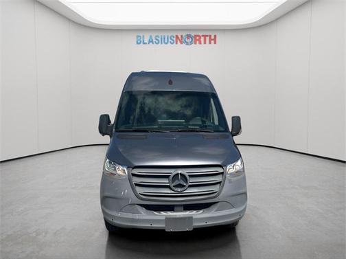 2022 Mercedes-Benz Sprinter 4500 High Roof V6