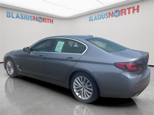 2021 BMW 530 xDrive
