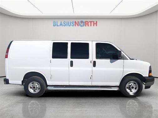 2024 GMC Savana 2500 Work Van