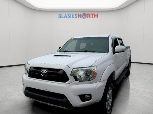 2015 Toyota Tacoma Base