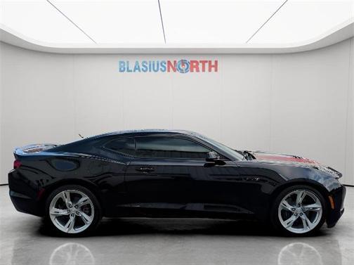 2021 Chevrolet Camaro RWD Coupe LT1