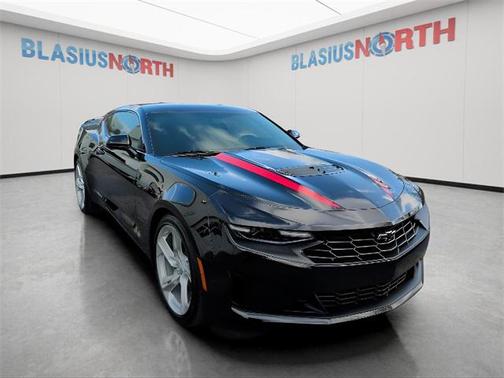 2021 Chevrolet Camaro RWD Coupe LT1