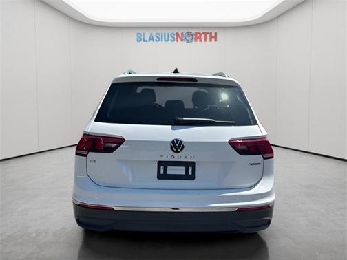 2024 Volkswagen Tiguan 2.0T SE 4MOTION