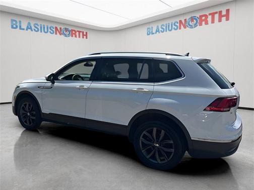2024 Volkswagen Tiguan 2.0T SE 4MOTION