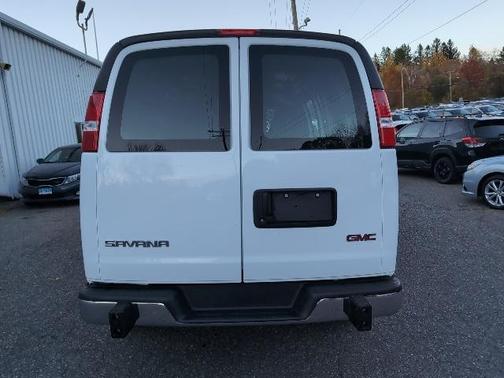 2024 GMC Savana 2500 Work Van