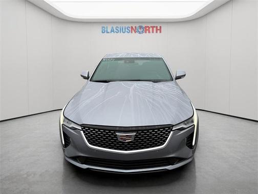 2023 Cadillac CT4 Premium Luxury