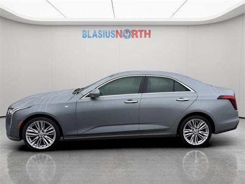 2023 Cadillac CT4 Premium Luxury