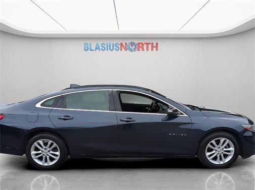 2017 Chevrolet Malibu 1LT