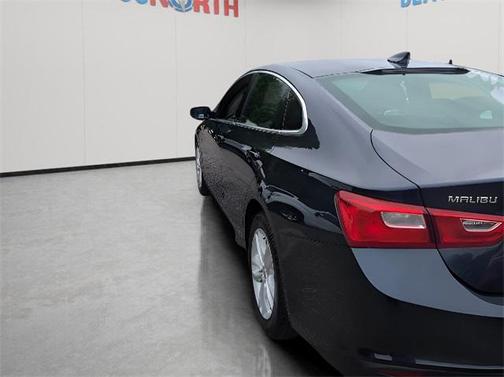 2017 Chevrolet Malibu 1LT