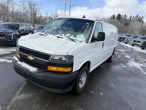 2023 GMC Savana 2500 Work Van