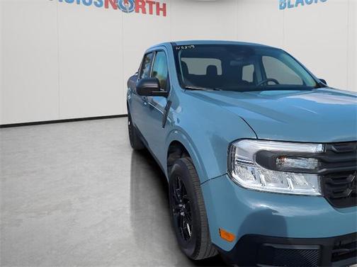 2022 Ford Maverick XL