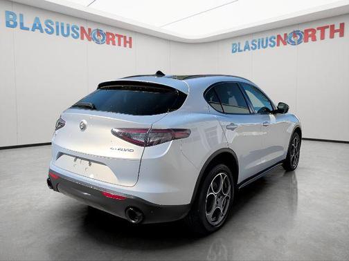 Moonlight Gray Metallic 2025 Alfa Romeo Stelvio Sprint AWD