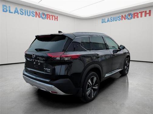 2022 Nissan Rogue Platinum