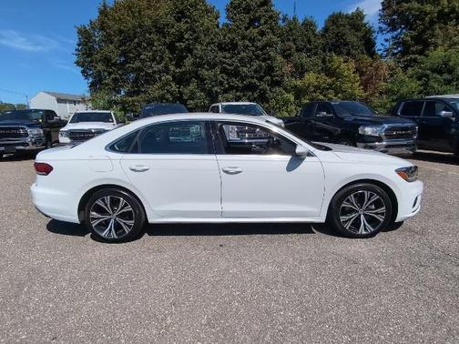 2021 Volkswagen Passat 2.0T SE