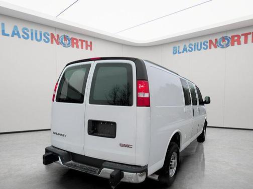 2024 GMC Savana 2500 Work Van